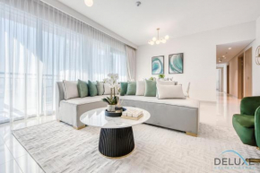 Radiant 3BR With Assistant Room at Harbour Views Tower 1 by Deluxe Holiday Homes, Dubai